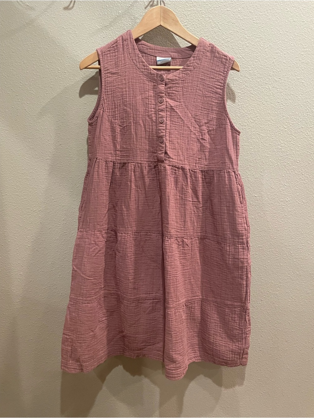 Womenโs Columbia Sleeveless Cotton Tiered Dress - Dusty Rose